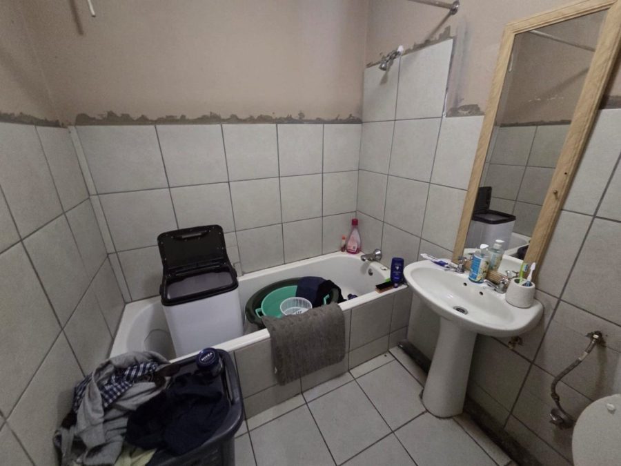 1 Bedroom Property for Sale in Bloemfontein Free State